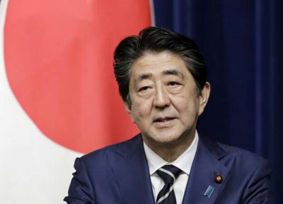 رئيس وزراء اليابان : الهجوم على منشأتي النفط السعوديتين جريمة خسيسة