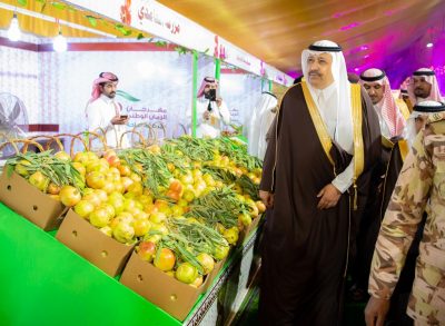 أمير منطقة الباحة يفتتح مهرجان الرمان 8 وينوه بمردوده الاقتصادي على المنطقة
