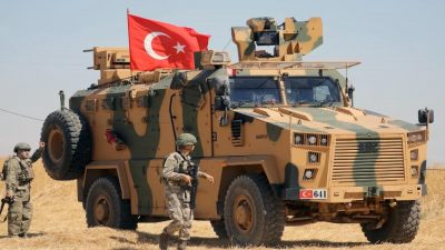 تركيا تعتقل “46” شخصاً انتقدوا التوغل العسكري في سوريا