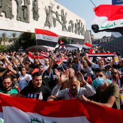 بيروت.. حشود من متظاهري لبنان في ساحة الشهداء