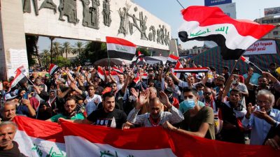 الأمن يعيد فتح أغلب شوارع بغداد بعد انسحاب المتظاهرين