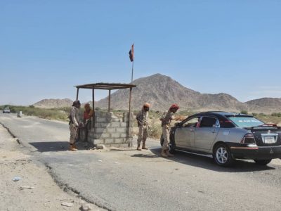 اللواء الثالث حماية رئاسية يؤمن طريق لودر – المحفد بأبين
