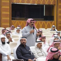 أمير منطقة الباحة ووزير البلديات المكلف يفتتحان 157مشروعاً بلدياً ويؤسسان ل92 آخرين