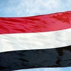 وزير الخارجية اليمني: المعطيات تشير إلى تورط مليشيا الحوثي الإرهابية في الهجوم على مطار عدن