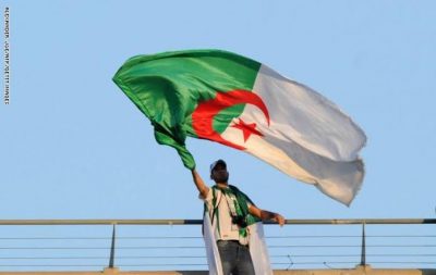 “الجزائر” : ارتفاع الإصابات بفيروس كورونا إلى “45” حالةً