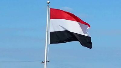 “اليمن” تحذر مواطنيها من منخفض مداري يضرب عدداً من المناطق بالبلاد