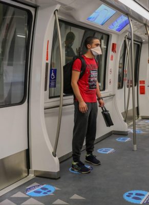تدشين الناقل الآلي لخدمة المسافرين “القطار الداخلي” بمطار الملك عبد العزيز الجديد