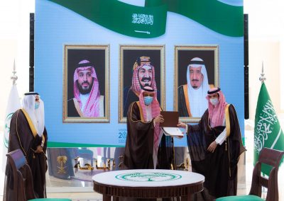 أمير الباحة يرعى توقيع عقود لمشروعات حرفية بقيمة تتجاوز 2 مليون ريال