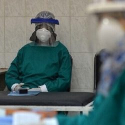 أمريكا تسجل 52,228 إصابة جديدة بفيروس كورونا