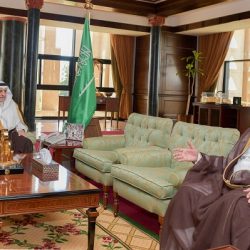 سمو الأمير فيصل بن بندر يستقبل أمين عام جمعية البر الأهلية بالرياض