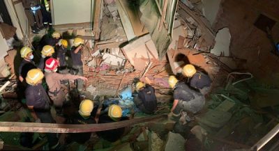 “3” وفيات و إصابة “12” شخص في انهيار منزل شعبي بجدة