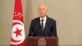 الرئيس التونسي يحذر النواب من تمرير “قانون الاتصال” المثير للجدل