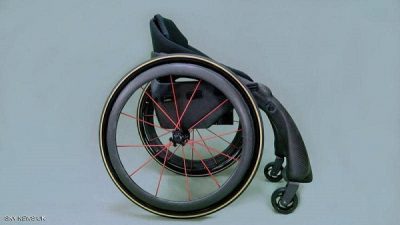 كرسي بريطاني “ثوري” يخفف معاناة ذوي الاحتياجات الخاصة