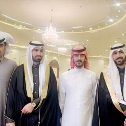 استعداداً للقمة الخليجية.. مدير مطار الأمير عبدالمجيد بالعلا يستقبل رئيس هيئة الطيران المدني
