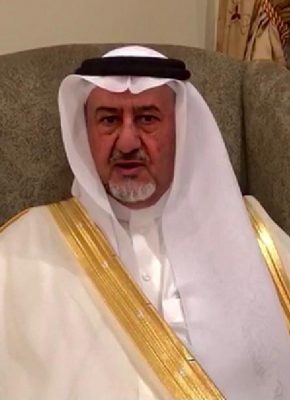 أمير الباحة يعزي الشيخ عثمان بن سويعد شيخ قبيلة بني كبير في وفاة حرمه