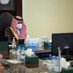 رئيس جامعة الباحة يدشن مركز التحصين ضد فيروس كورونا بالمدينة الجامعية