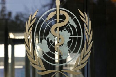 “الصحة العالمية” تصدر تقرير حول إنجازات البحث العلمي للاستجابة لجائحة كوفيد-19