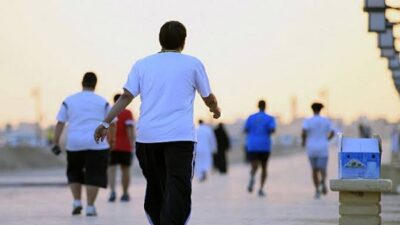 «الصحة» توجِّه 6 نصائح عند ممارسة رياضة المشي
