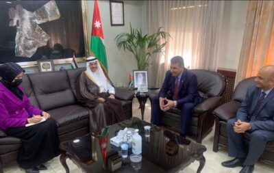 وزير الزراعة الأردني يبحث مع سفير المملكة نايف السديري سبل التعاون في المجال الزراعي