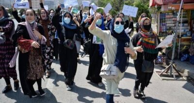 نساء كابل يواصلن معركة الشارع.. وحكومة طالبان “غير مُطَمئنة”
