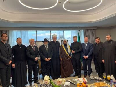 شاهد ..وزير الشؤون الإسلامية يلتقي زعماء الديانات في جمهورية كرواتيا