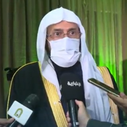 أمير الباحة يناقش الخدمات الصحية بالمنطقة.. ويؤكد على ضرورة وضع خطة زمنية لمتابعة المشاريع