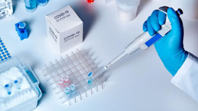 الصين توافق على أول علاج مضاد لفيروس كورونا «كوفيد-19»