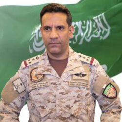 السفارة الأمريكية تدين هجمات الحوثي على الرياض: ملتزمون بأمن السعودية.. وعلى المليشيا إنهاء العنف