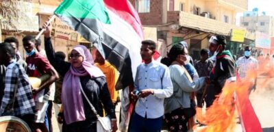يوم دموي في السودان.. استقالات ومطالب بتحقيق دولي