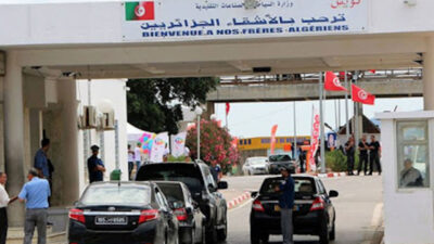 بعد عامين من إغلاقها.. الجزائر تعيد فتح حدودها البرية مع تونس