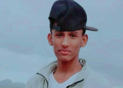 وحشية الحوثي .. مقتل طالب وإصابة 3 في قصف مدرسة بطائرة مسيرة