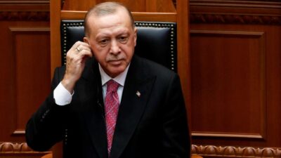 تركيا.. أردوغان يهدد بإجراءات ضد وسائل الإعلام