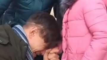 مشهد مؤثر.. أوكراني يودع طفلته بالدموع قبل انضمامه إلى القتال