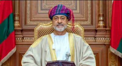 سلطان عُمان يعيد تشكيل مجلس الوزراء