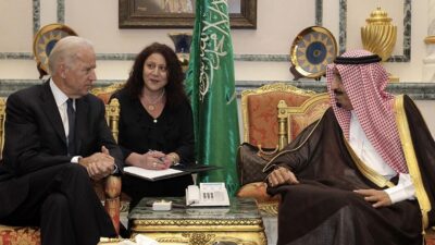 قمة ينتظرها العالم.. القيادة السعودية والرئيس الأميركي يبحثان تحديات الطاقة والأمن الإقليمي