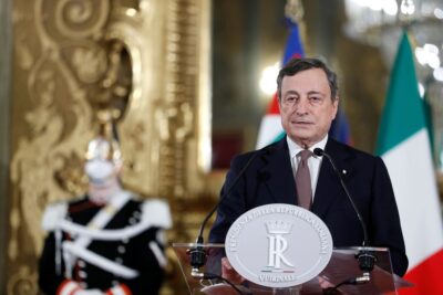 رئيس الوزراء الإيطالي ماريو دراغي يقدم استقالته للمرة الثانية