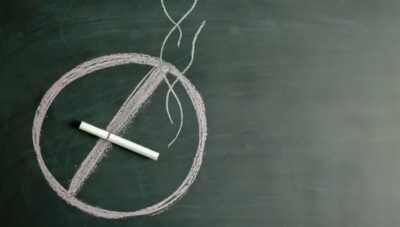 دراسة تؤكد المؤكد: التدخين والكحول أبرز مسببات السرطان