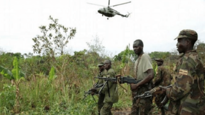 أوغندا.. مقتل 22 جنديًّا جراء تحطم مروحيتين عسكريتين
