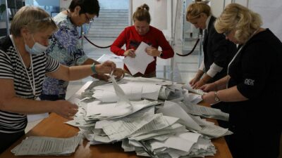 روسيا تعلن النتائج الأولية لاستفتاء المناطق الأوكرانية