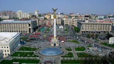 صفارات الإنذار تدوّي في مدينة كييف وشرقها