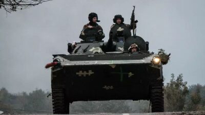 القوات الروسية تنسحب من مدينة ليمان الاستراتيجية مع دخول الجيش الأوكراني