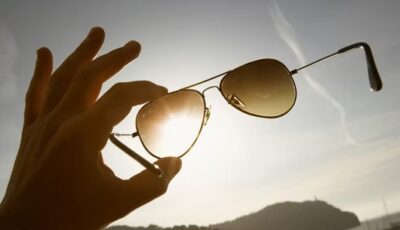 “لا تنسَ نظارتك الشمسية”.. 4 نصائح تقدّمها “الصحة” لحماية العين من الجفاف