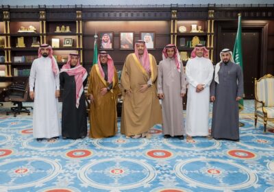أمير الباحة يستعرض وضع نادي العين في الدوري مع رئيس وأعضاء مجلس الادارة
