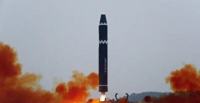 كوريا الشمالية تؤكد اختبارها صاروخا باليستيا عابرا للقارات