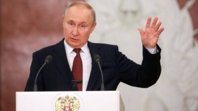 ‏بوتين يدعو للاستعداد لإجراء تجارب نووية