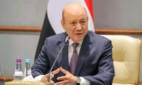 رئيس مجلس القيادة الرئاسي يتراجع على تصريحاته الأخيرة ويؤكد على محورية وعدالة قضية شعب جنوب اليمن