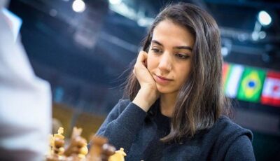لاعبة الشطرنج الإيرانية “سارة خادم”: التغيير قادم لا محالة