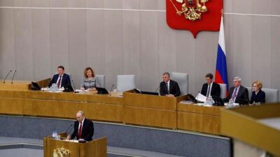 البرلمان الروسي يقر تعليق معاهدة “نيو ستارت” لتخفيض الأسلحة النووية