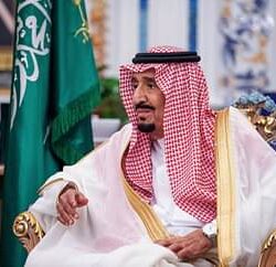 الملك وولي العهد يبعثان برقيات تهانٍ إلى قادة الدول الإسلامية بمناسبة حلول شهر رمضان