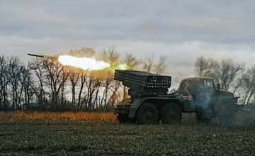 خلال يوم.. روسيا تشن 130 هجومًا على باخموت الأوكرانية